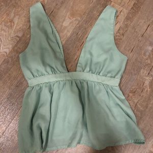 Cute mint top